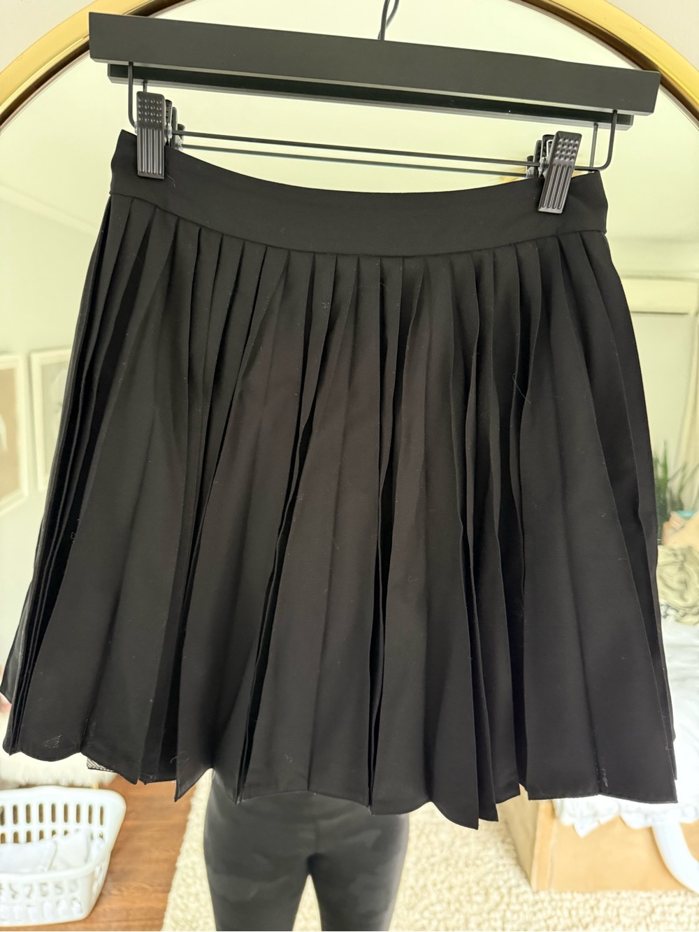 Alice + Olivia Black Pleated Skater Skirt